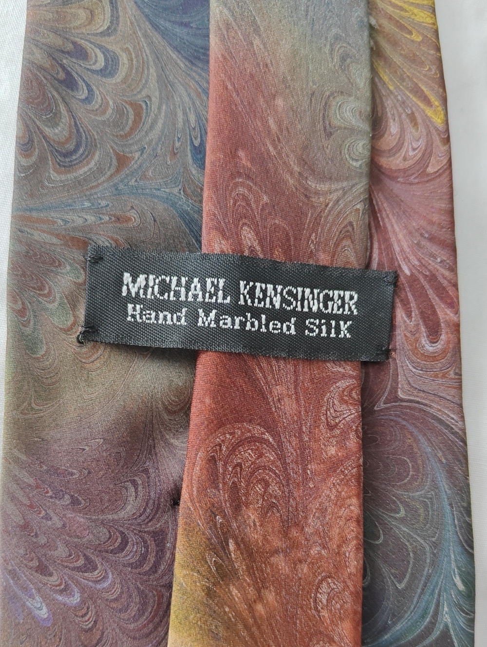 Men's Handcrafted Silk Tie And Suspenders Set - Picture 5 of 16